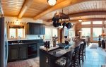 Palisade Pines:  Main Level Open Concept Gathering Space